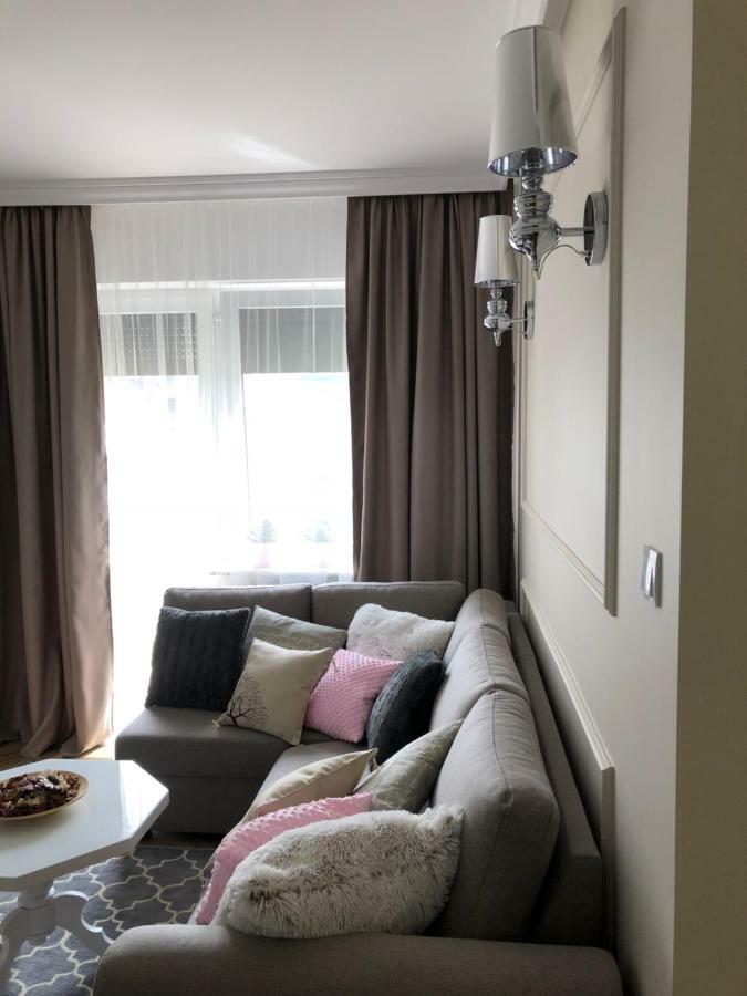 Family&Business Elegant Apartments Warszawska z Parkingiem Kielce Exterior foto